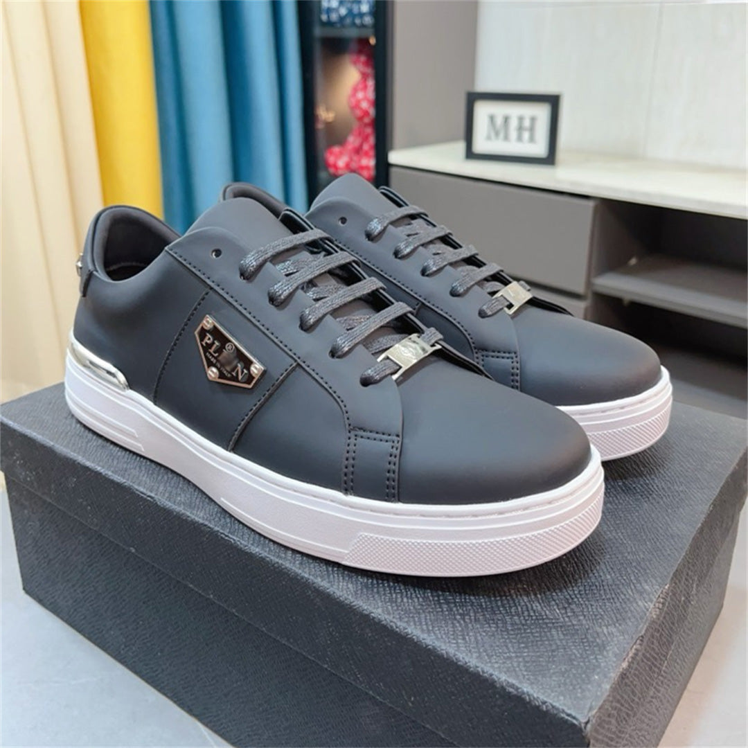 PP Casual Fashion Skull Sneakers
