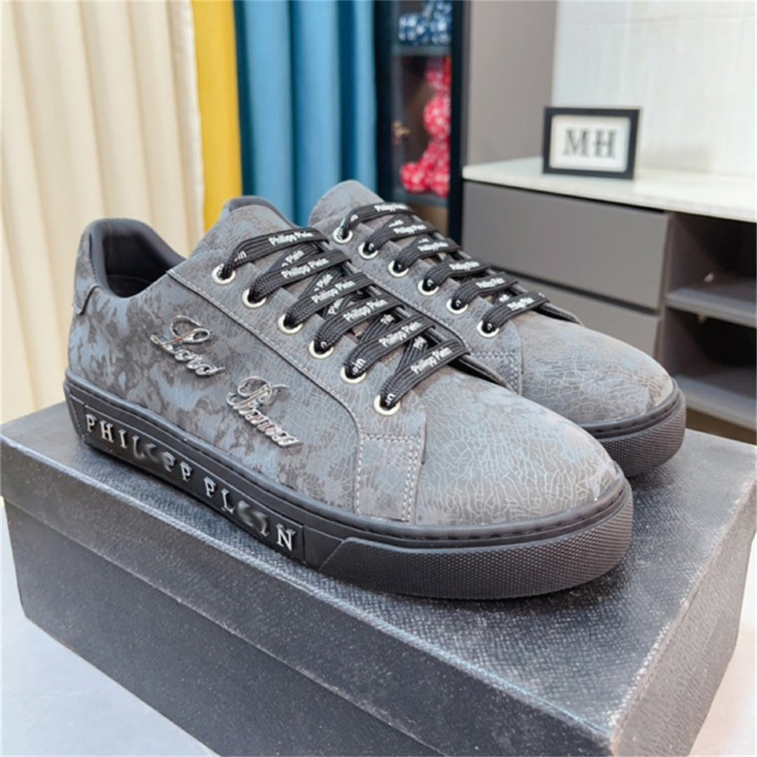 PP Casual Fashion Skull Sneakers