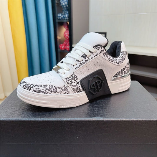 PP Casual Fashion Skull Sneakers