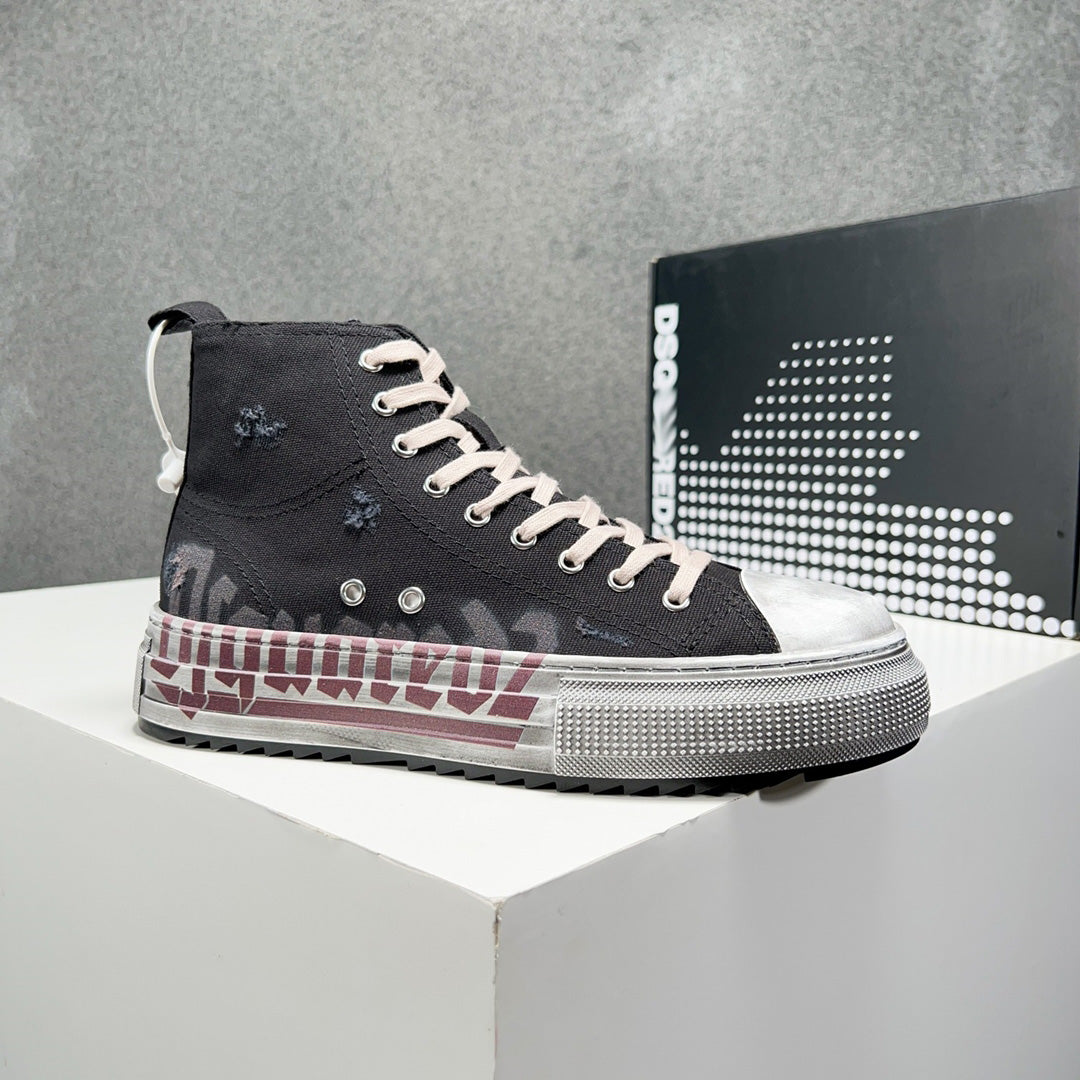 DSQ2 Sneaker